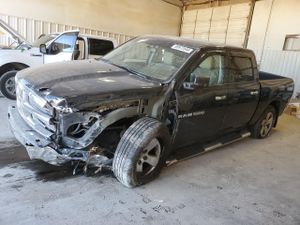 Dodge RAM SLT 5.7L 8 2012
