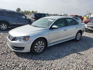 Volkswagen Passat S 1.8L 4 2015