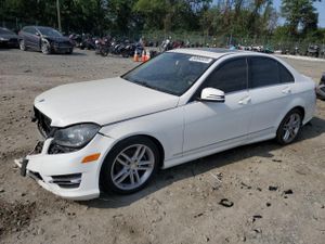 Mercedes-Benz C 250 1.8L 4 2013