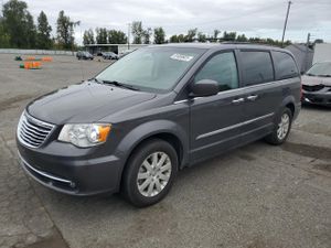 Chrysler Town & Country TOURING 3.6L 6 2016