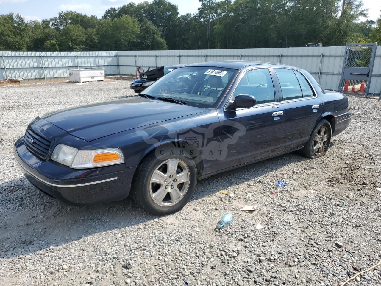 Ford Crown LX 4.6L 8 2003