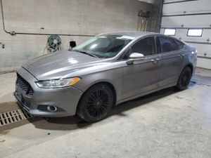 Ford Fusion SE 1.6L 4 2013
