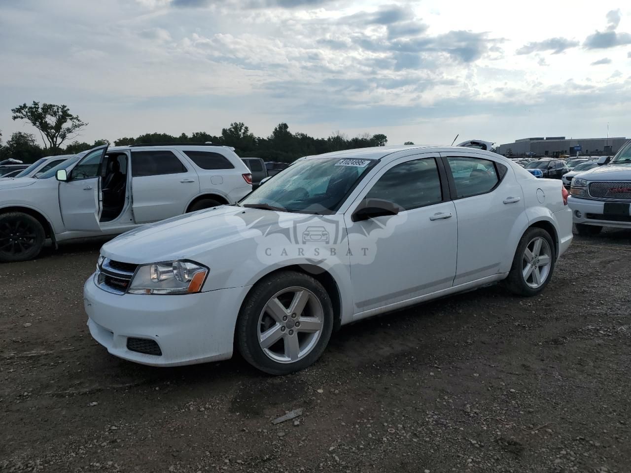 Dodge Avenger SE 2.4L 4 2013