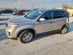 Kia Sorento LX 2.4L 4 2015