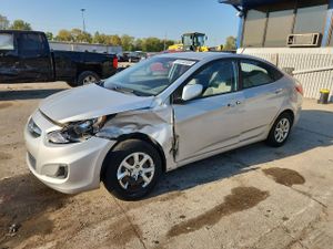 Hyundai Accent GLS 1.6L 4 2013