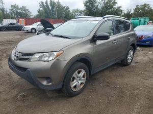 Toyota Rav4 LE 2.5L 4 2013