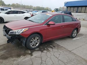 Hyundai Sonata SE 2.4L 4 2015