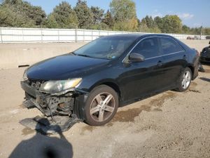 Toyota Camry BASE 2.5L 4 2012