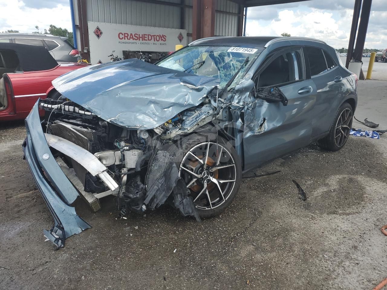 Mercedes-Benz GLA 250 4MATIC 2.0L 4 2015