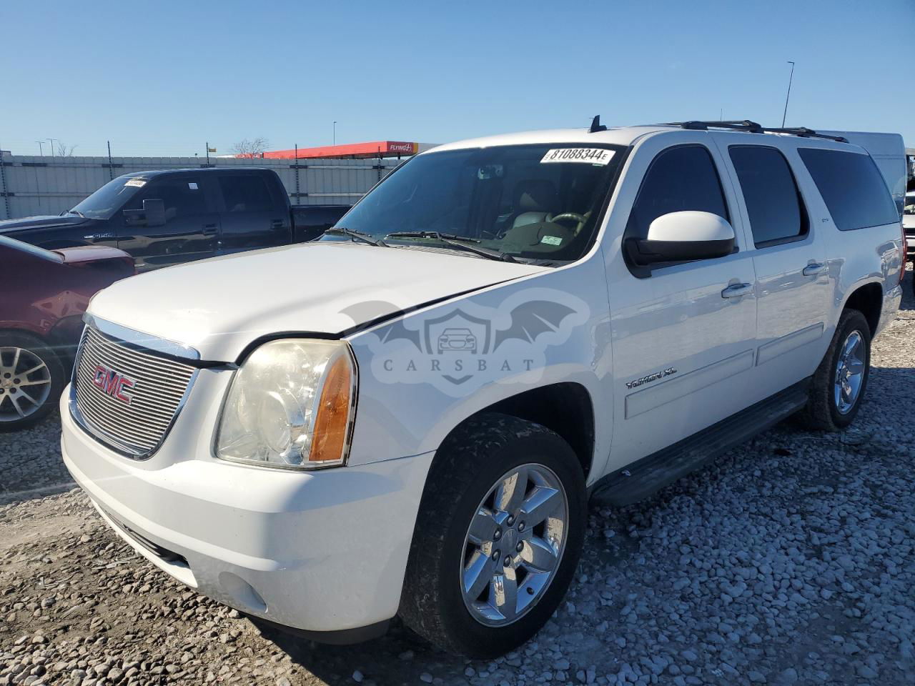 GMC Yukon K1500 SLT 5.3L  8 2011