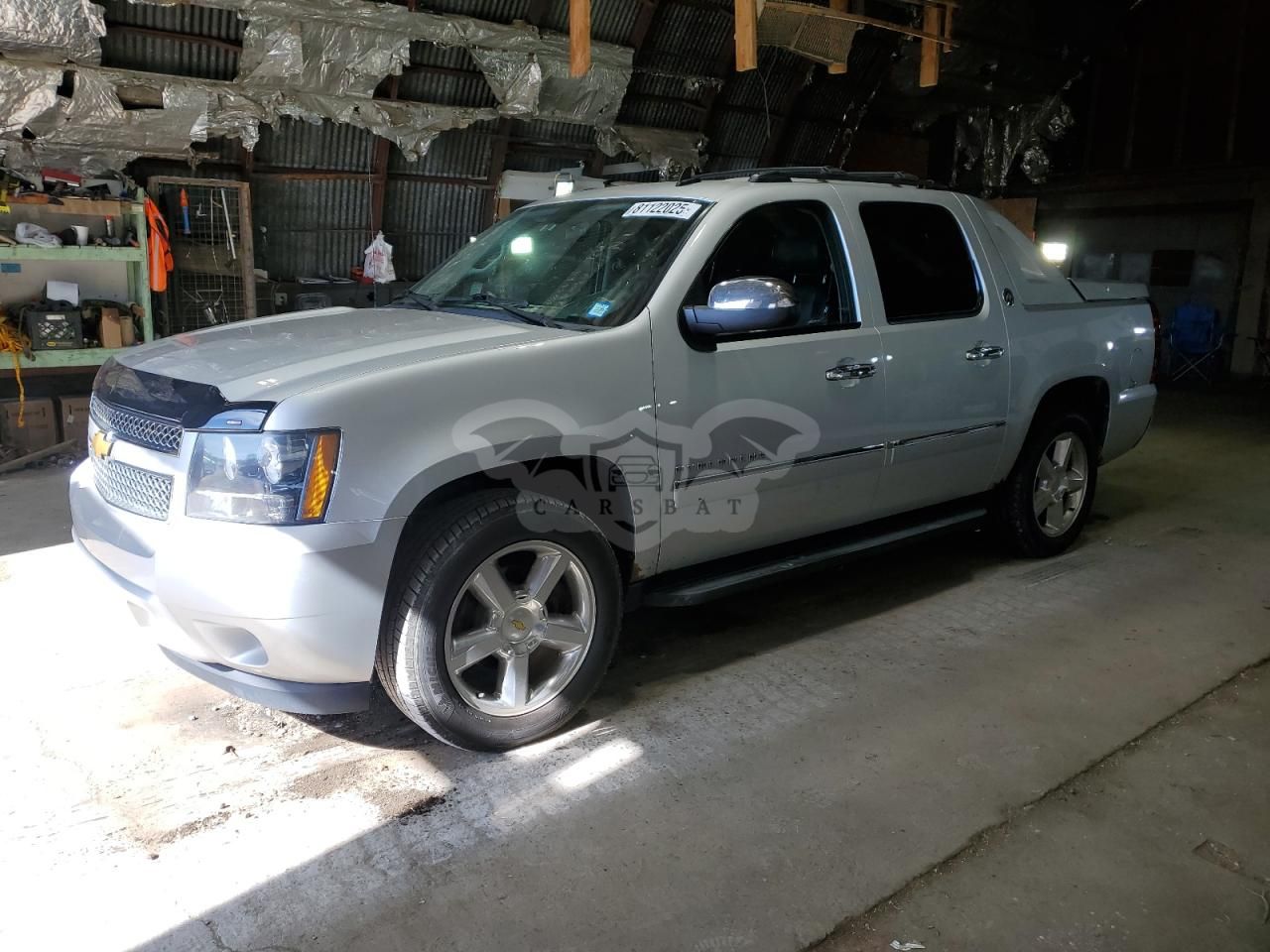 Chevrolet Avalanche LTZ 5.3L 8 2013