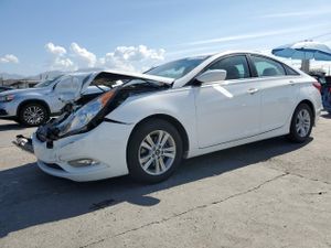 Hyundai Sonata GLS 2.4L 4 2013