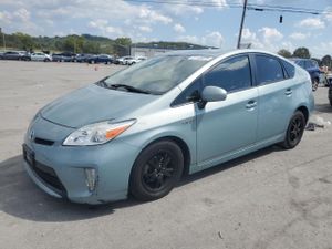 Toyota Prius 1.8L 4 2015