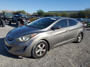 Hyundai Elantra SE 1.8L 4 2014