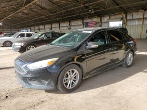 Ford Focus SE 2.0L 4 2015