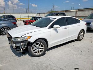 Ford Fusion SE 1.5L 4 2014