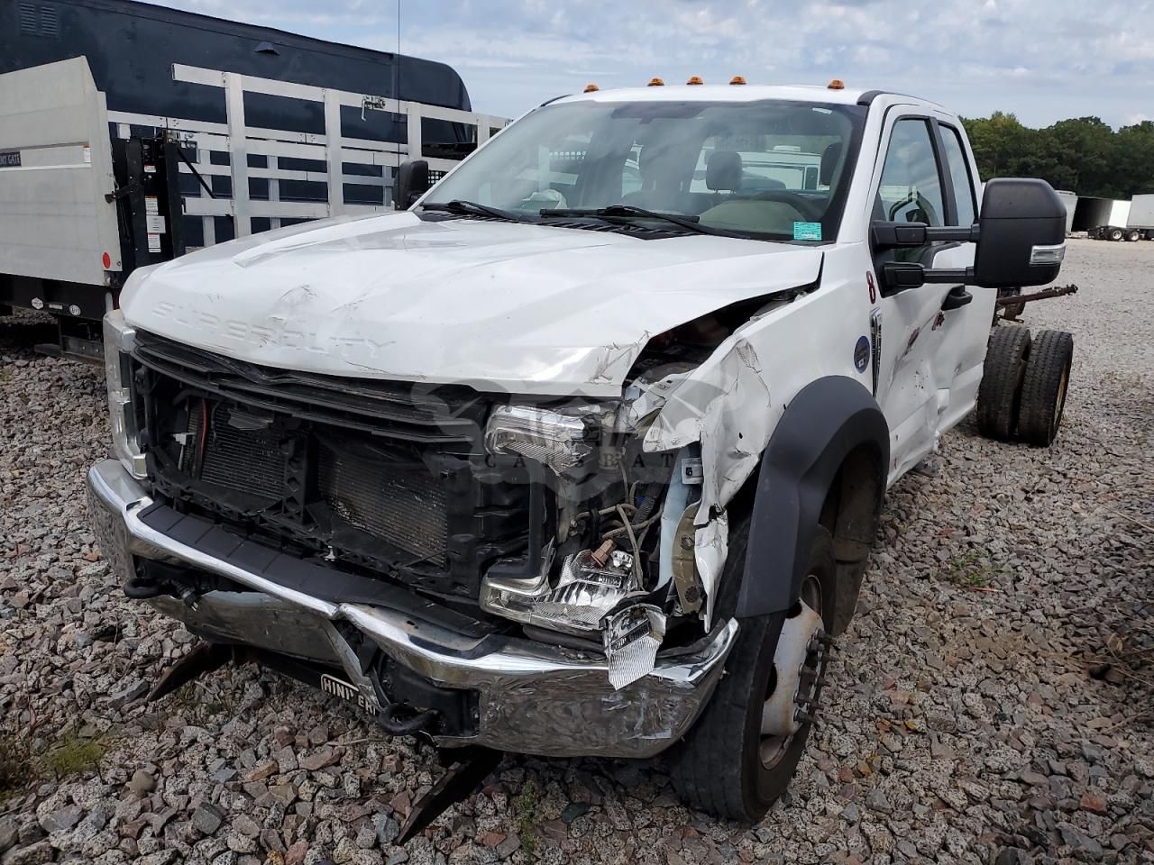 Ford F550 SUPER DUTY 6.7L 8 2019