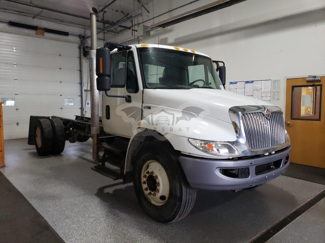 International DuraStar / 4000 4300 6.4L 8 2013