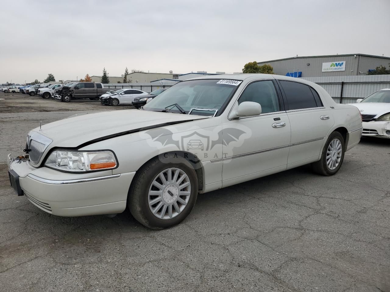 Lincoln Town Car SIGNATURE LIMITED 4.6L 8 2005
