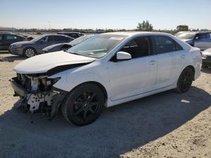 Toyota Camry BASE 2.5L 4 2012