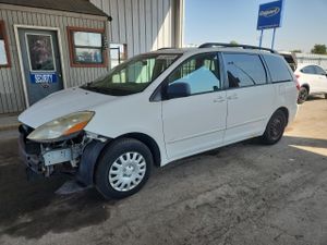 Toyota Sienna CE 3.3L 6 2006