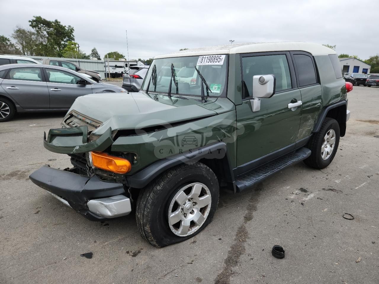 Toyota FJ Cruiser 4.0L 6 2010