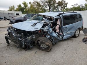 Chrysler Town & Country TOURING 3.6L 6 2013
