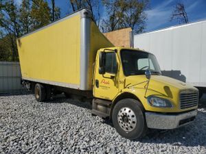 Freightliner Business Class M2 106 MEDIUM DUTY 6.7L 6 2013