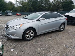Hyundai Sonata SE 2.4L 4 2012