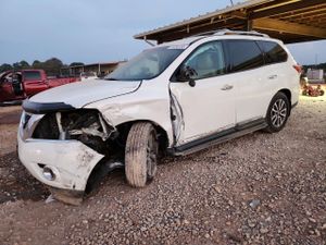 Nissan Pathfinder S 3.5L 6 2013