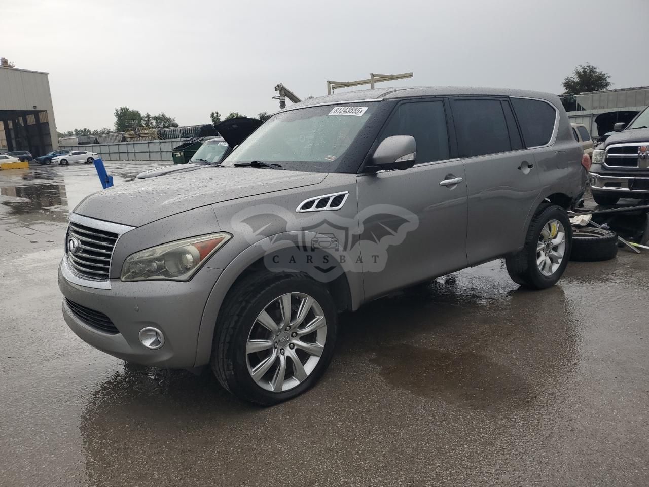 Infiniti QX56 5.6L 8 2012