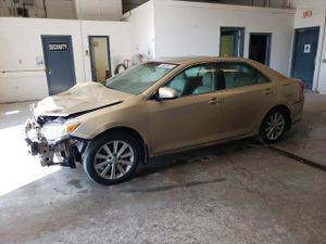 Toyota Camry SE 3.5L 6 2012
