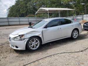 Nissan Maxima S 3.5L 6 2014