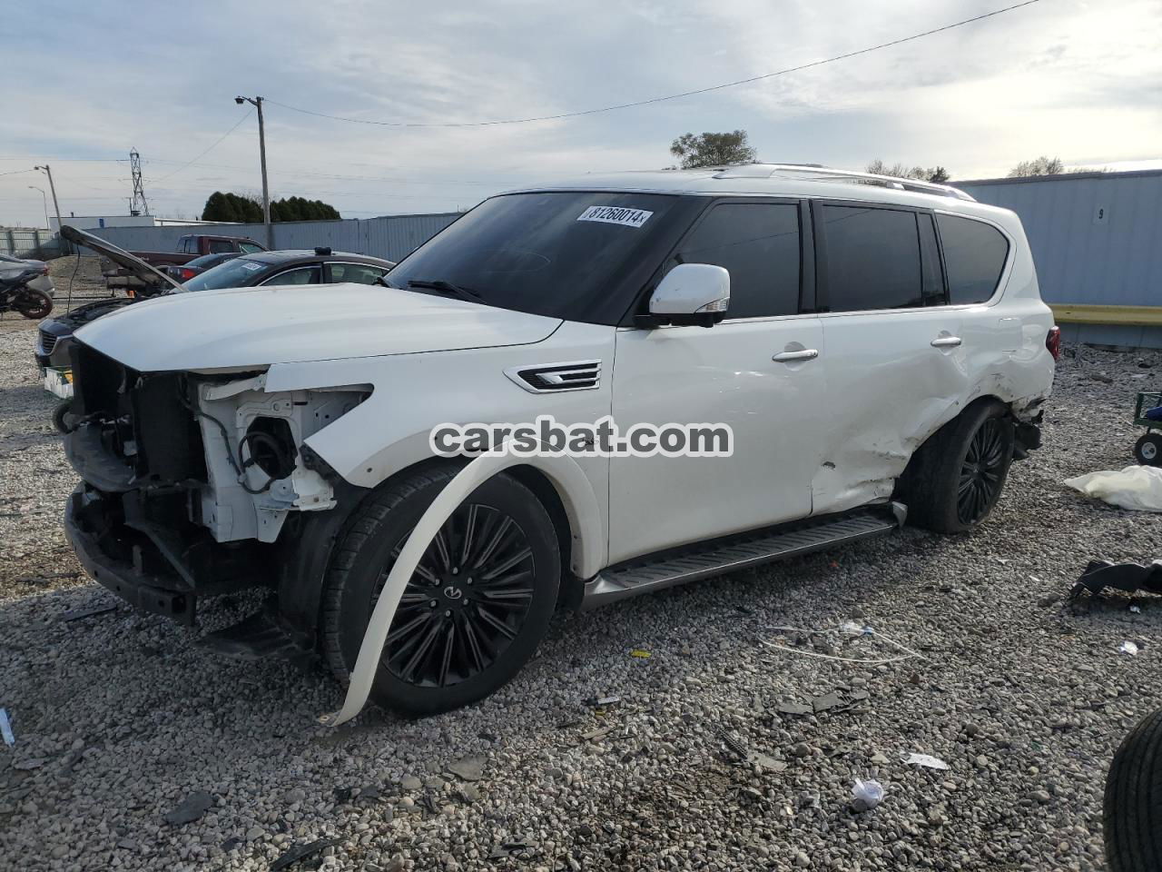 Infiniti QX80 5.6L  8 2019