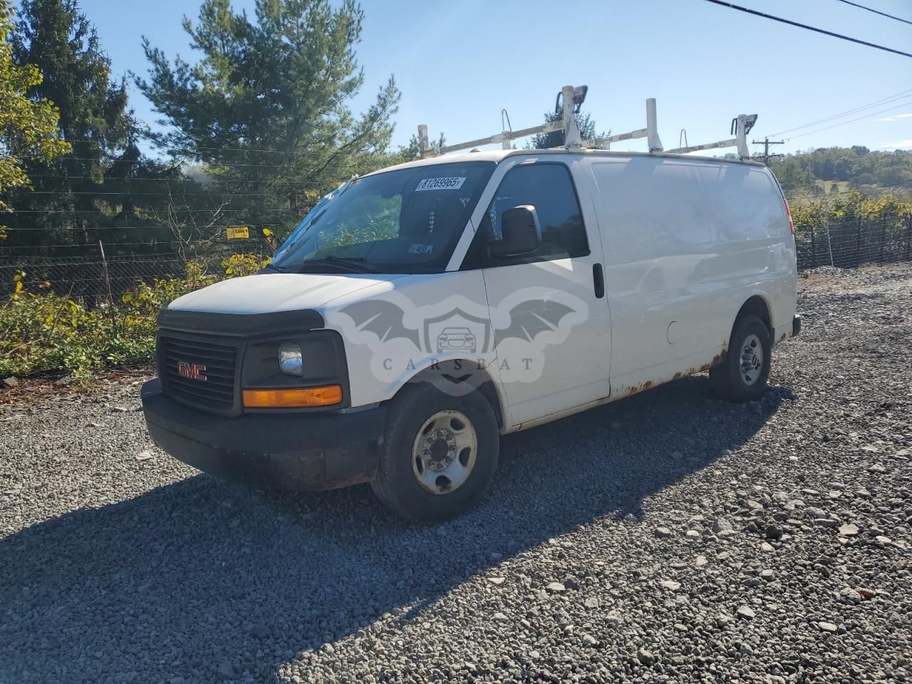 GMC Savana G3500 6.0L 8 2011