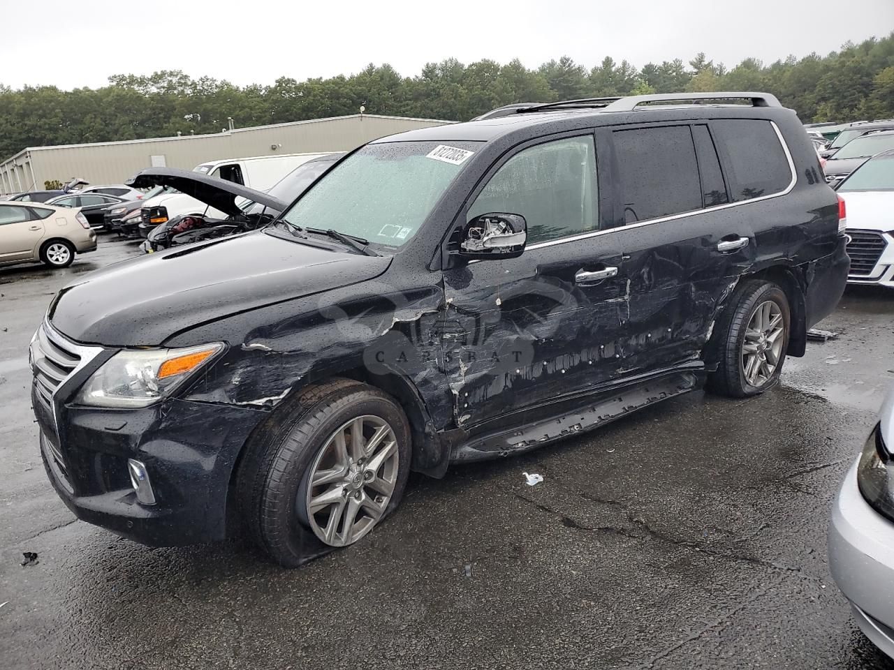 Lexus LX 570 5.7L 8 2013