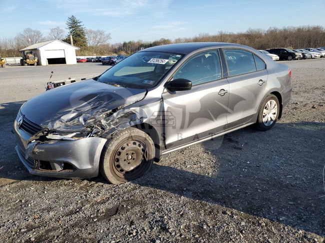 Volkswagen Jetta BASE 2.0L  4 2012