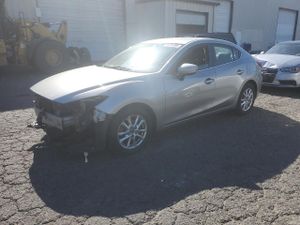 Mazda 3 TOURING 2.0L 4 2015