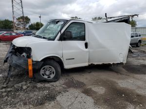GMC Savana G2500 6.0L 8 2005