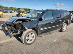 Chevrolet Suburban C1500 LTZ 5.3L 8 2014