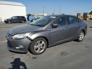 Ford Focus SE 2.0L 4 2012