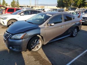 Nissan Sentra S 1.8L 4 2015
