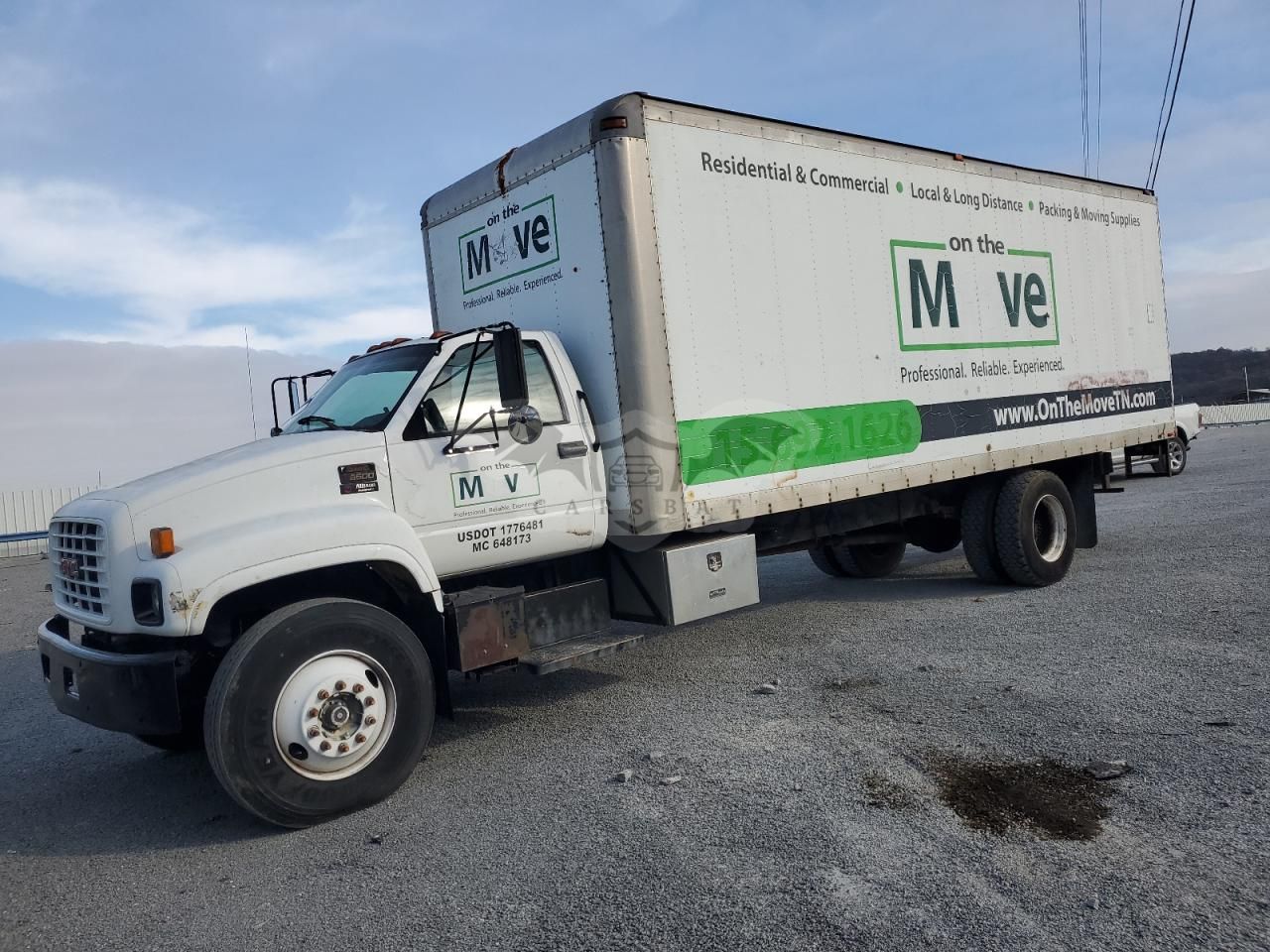 GMC C/K Series C7H042 8 2001