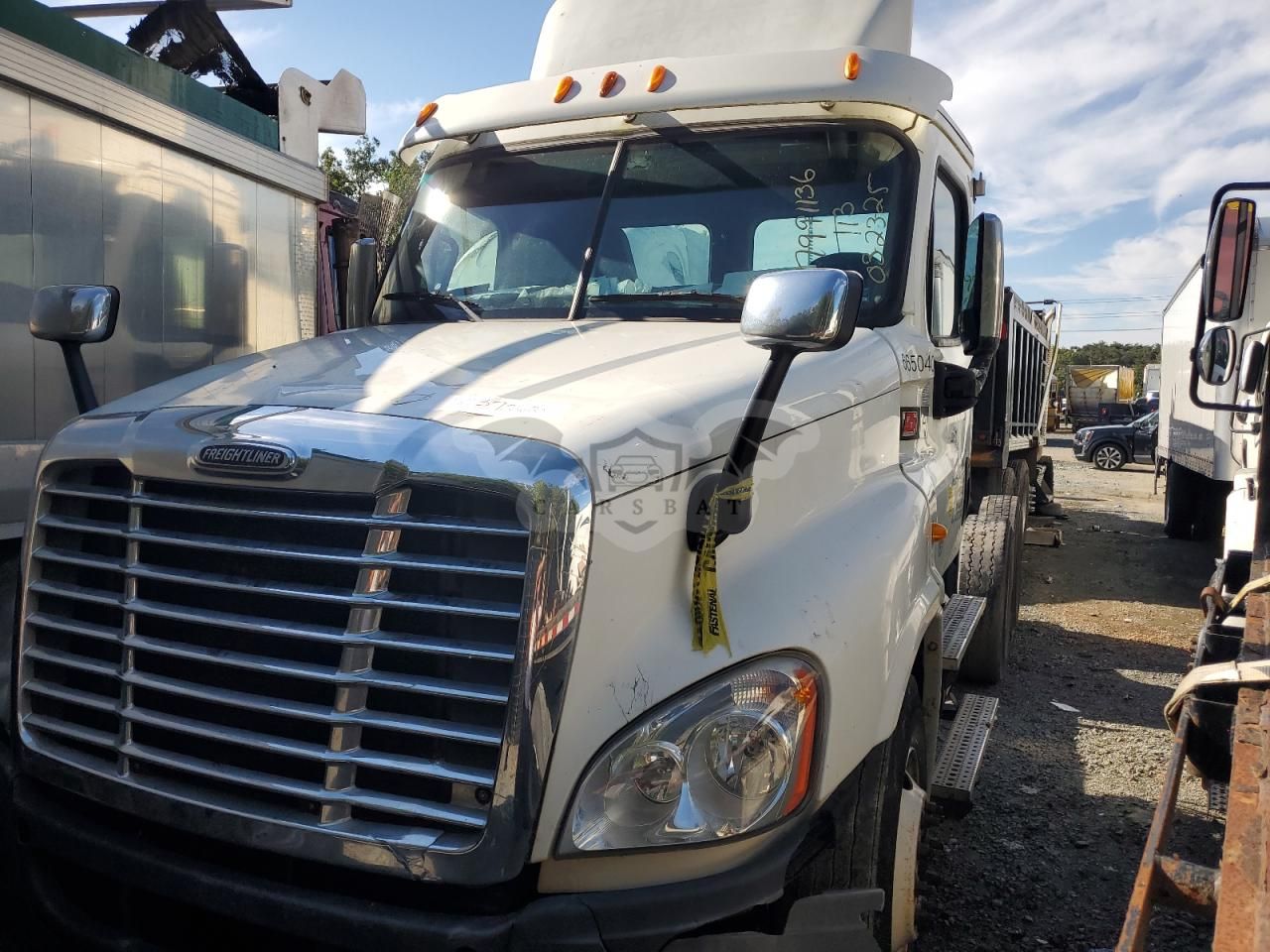 Freightliner Cascadia 12.8L 6 2013