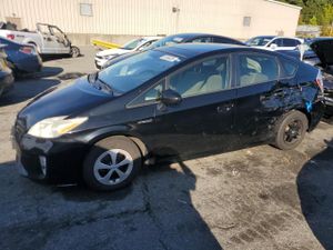 Toyota Prius 1.8L 4 2013