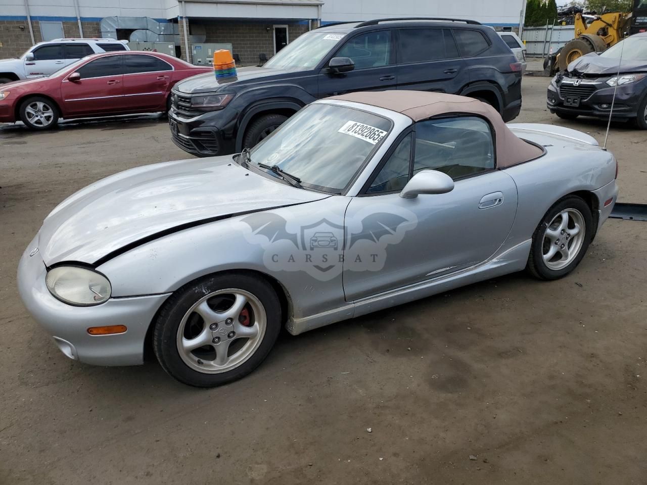 Mazda MX-5 (Miata) BASE 1.8L 4 2000