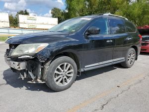 Nissan Pathfinder S 3.5L 6 2014