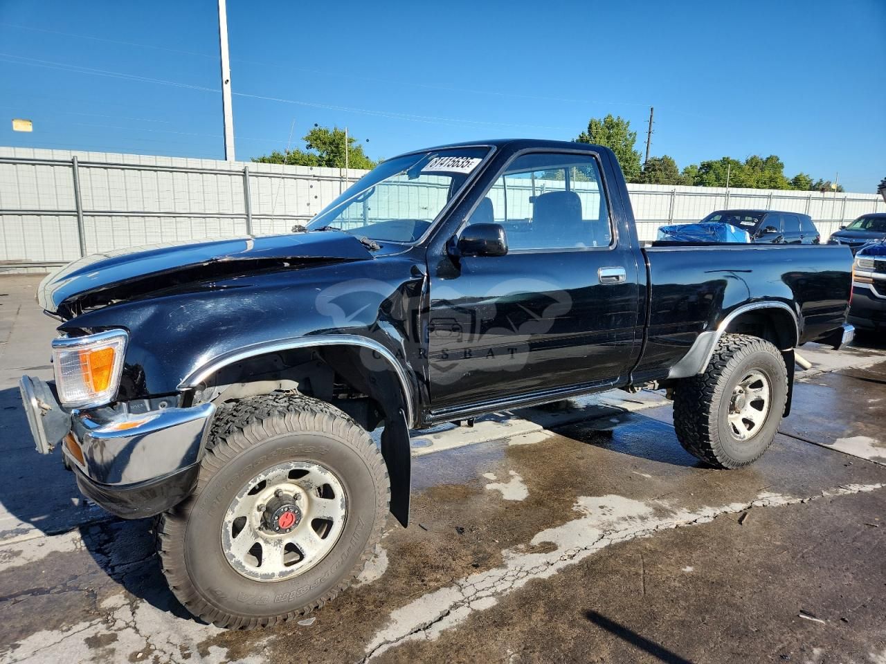 Toyota Hilux 1/2 TON SHORT WHEELBASE DLX 3.0L 6 1992