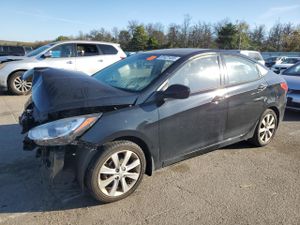 Hyundai Accent GLS 1.6L 4 2013