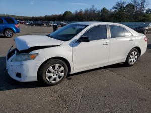 Toyota Camry BASE 2.5L 4 2011